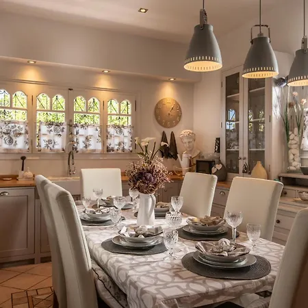 别墅 Garden Village